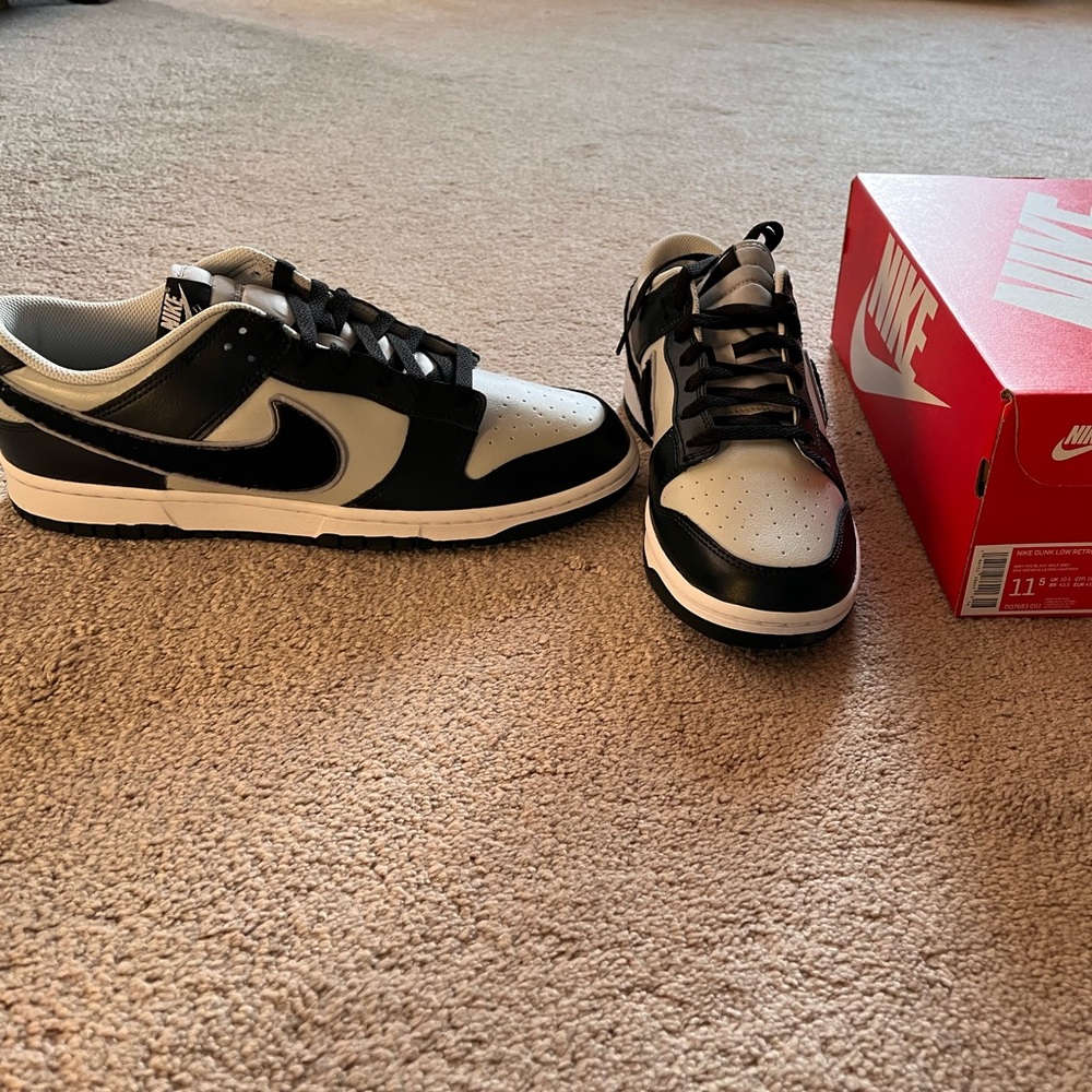 Nike Dunk Low Retro "Chenille Swoosh" Size 11.5 NWT Black Fog/black Wolf Grey